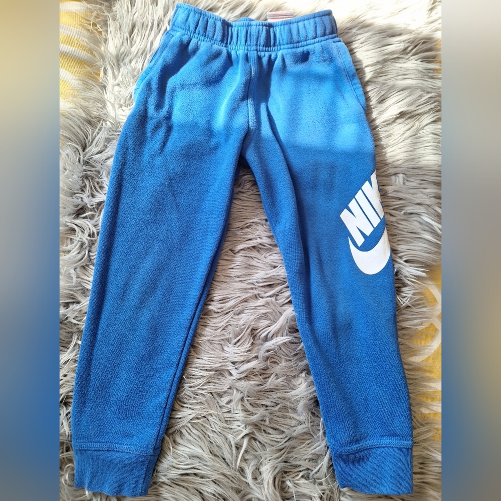 Nike joggers, Kids size 7/L